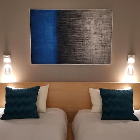 Shhotel 1フロア貸切り 広々2Ldk Naha Kültér fotó