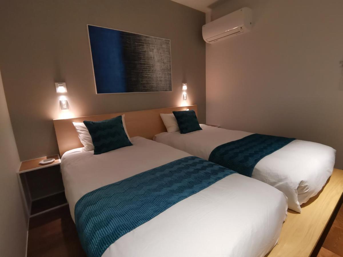 Shhotel 1フロア貸切り 広々2Ldk Naha Kültér fotó
