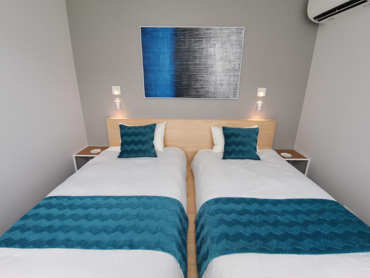 Shhotel 1フロア貸切り 広々2Ldk Naha Kültér fotó