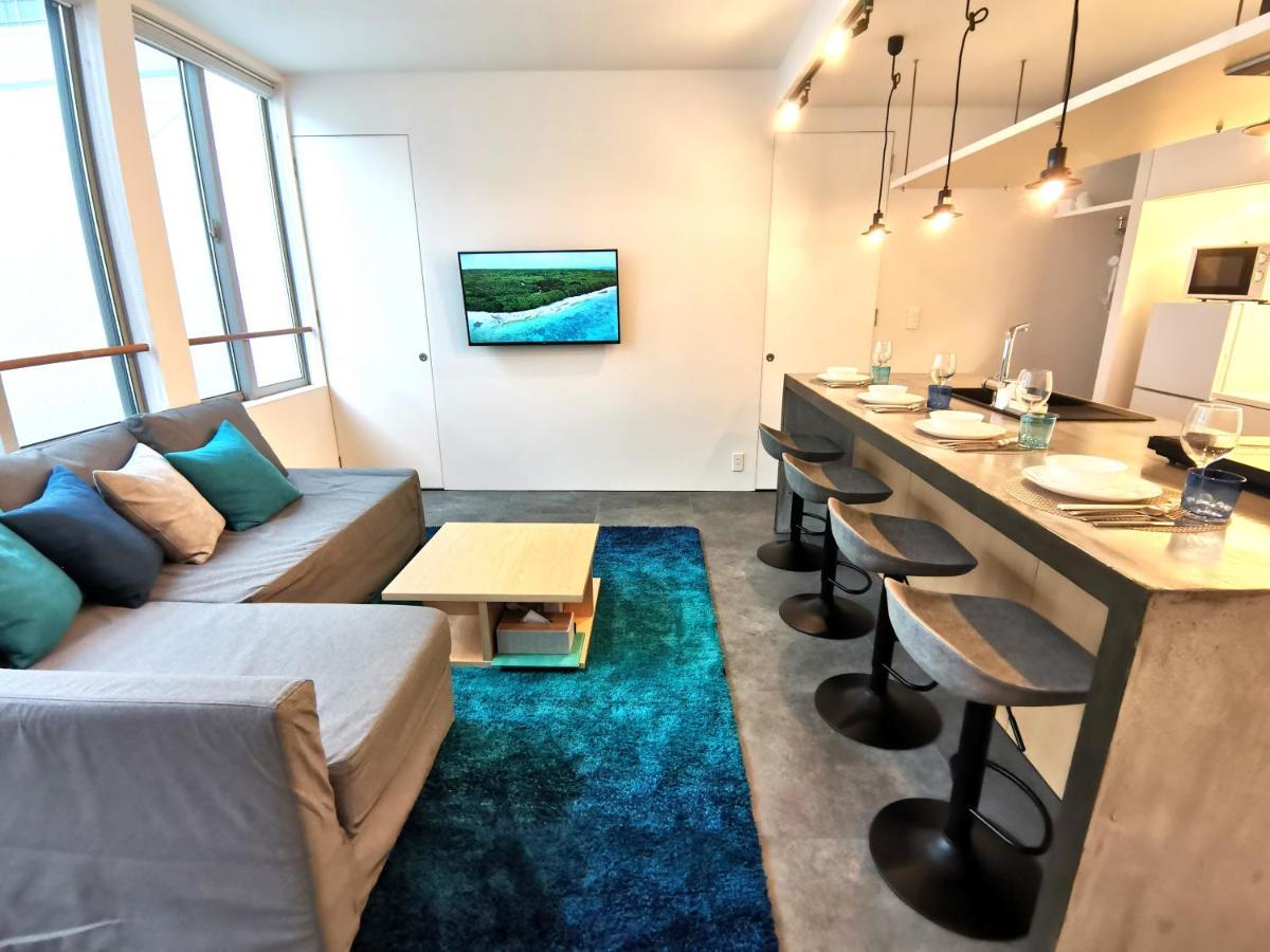 Shhotel 1フロア貸切り 広々2Ldk Naha Kültér fotó